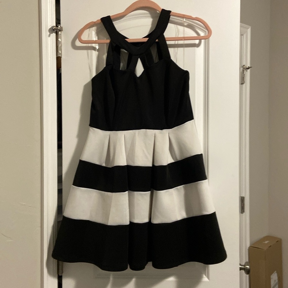 Black and white mini dress